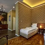 Stare Kino Cinema Hotel apartamentowy