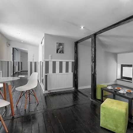 Stare Kino Cinema Residence