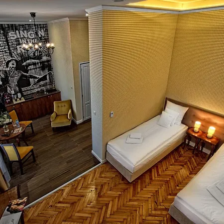 Hotel apartamentowy Stare Kino Cinema 4*
