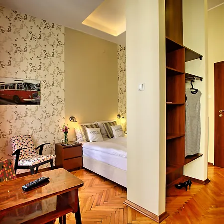 Stare Kino Cinema Residence Lodz