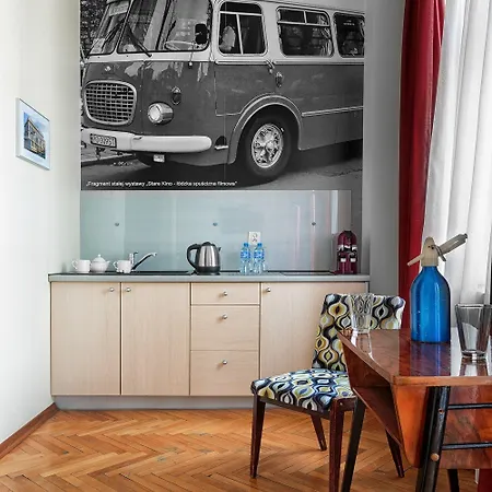 Stare Kino Cinema Aparthotel 3*