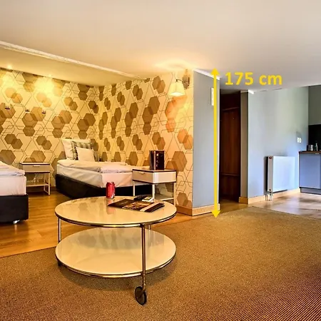 Aparthotel Stare Kino Cinema