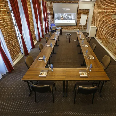 Stare Kino Cinema 3*