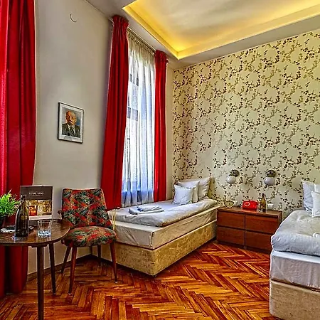 Stare Kino Cinema Aparthotel