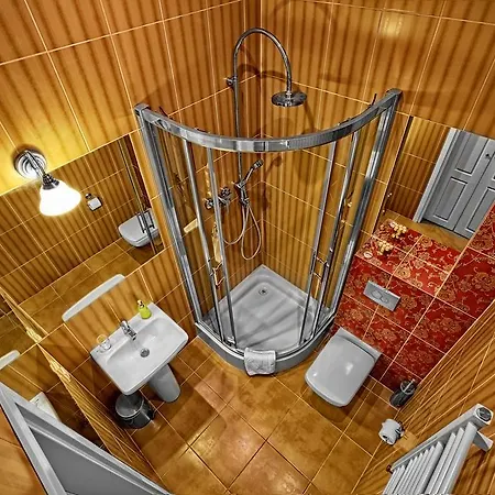 Hotel apartamentowy Stare Kino Cinema 4*
