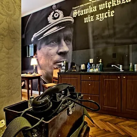 Hotel apartamentowy Stare Kino Cinema 4*