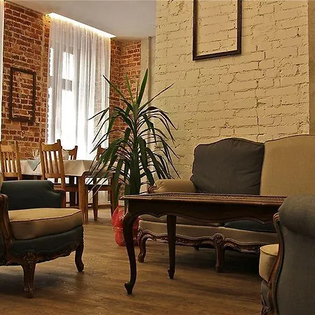 Hotel apartamentowy Stare Kino Cinema 4*