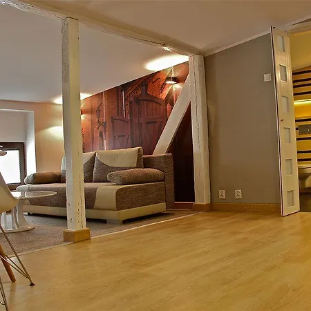 Hotel apartamentowy Stare Kino Cinema