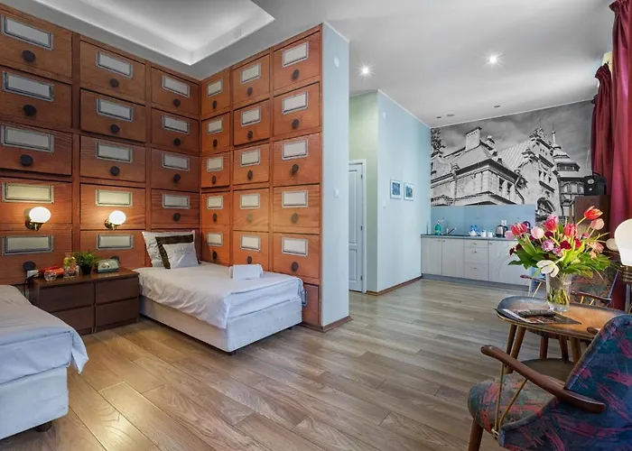 Stare Kino Cinema 3*