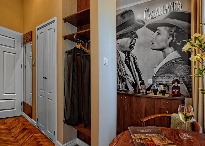 公寓式酒店 Stare Kino Cinema 罗兹