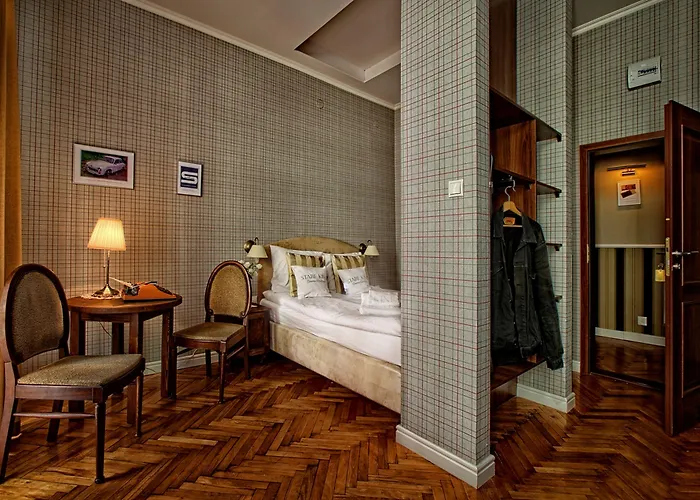 Stare Kino Cinema Aparthotel Łódź