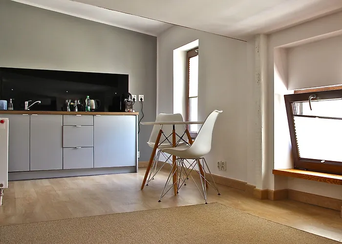 Stare Kino Cinema 3*