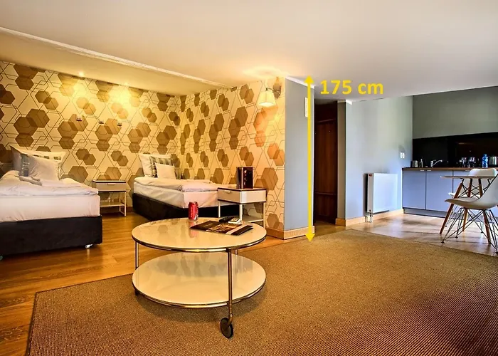 Апарт-отель Stare Kino Cinema