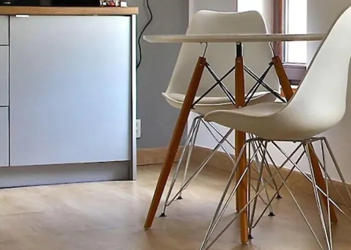 Апарт-отель Stare Kino Cinema