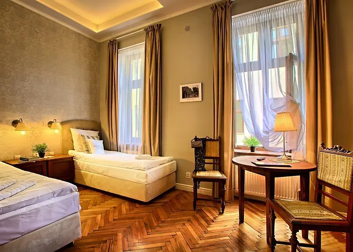 Aparthotel Stare Kino Cinema