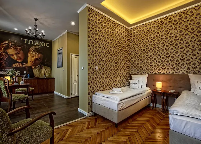 Stare Kino Cinema Aparthotel